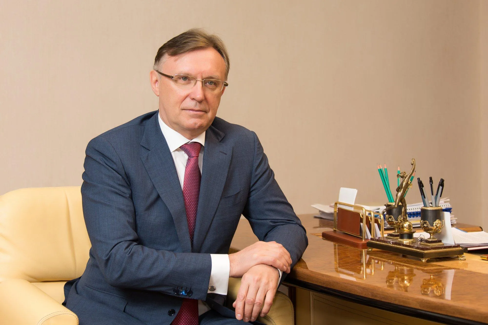 Сергей Когогин поздравил «КАМАЗ-мастер» с победой в «Дакаре-2020» Сергей Когогин поздравил «КАМАЗ-мастер» с победой в «Дакаре-2020»