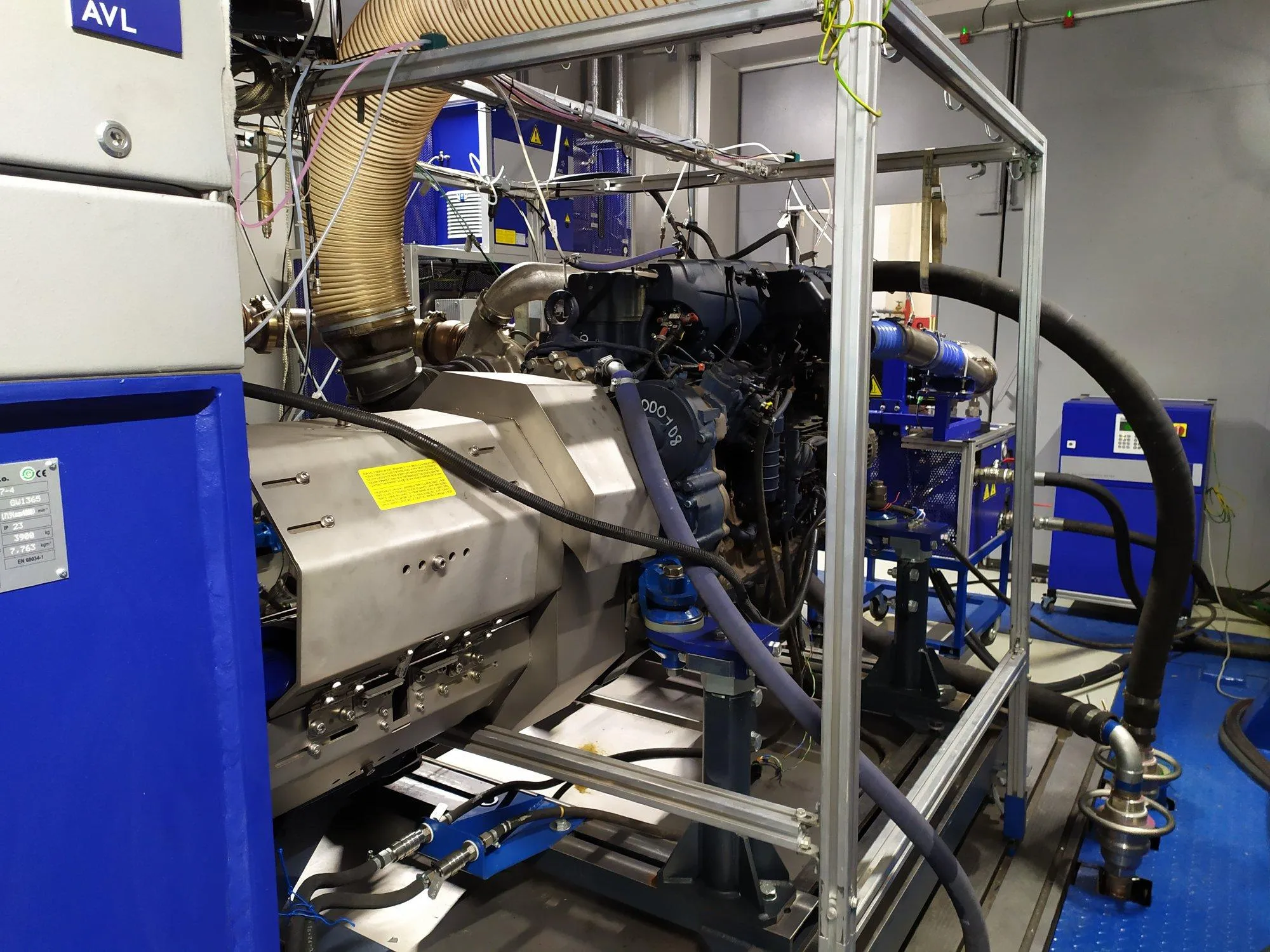 «КАМАЗ» проверяет свои двигатели на экологичность «КАМАЗ» проверяет свои двигатели на экологичность