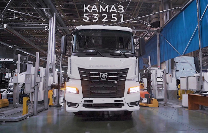 KAMAZ 53251 (4x2) - антисанкционный среднетоннажный грузовик
