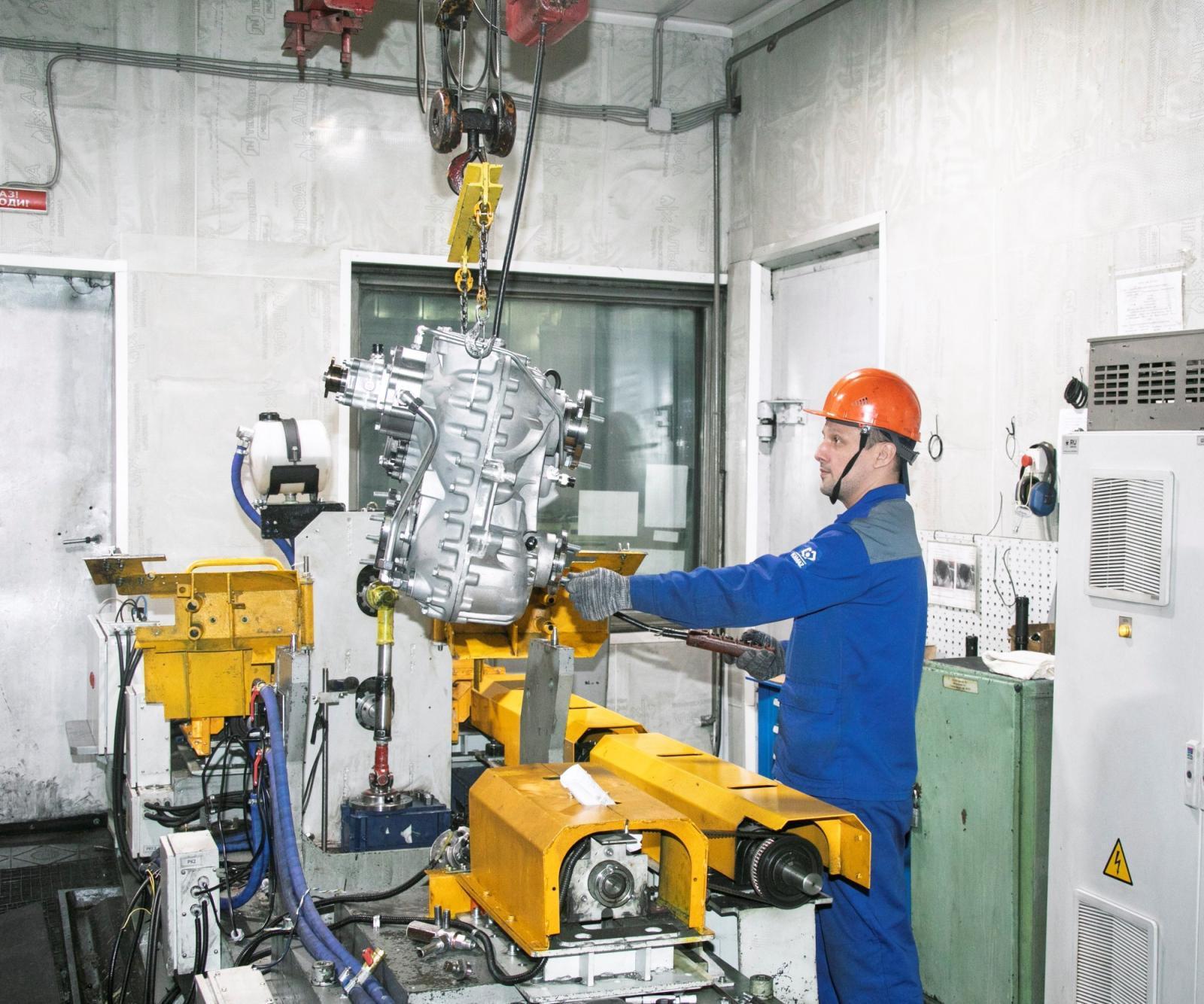 На заводе двигателей продолжается модернизация оборудования На заводе двигателей продолжается модернизация оборудования