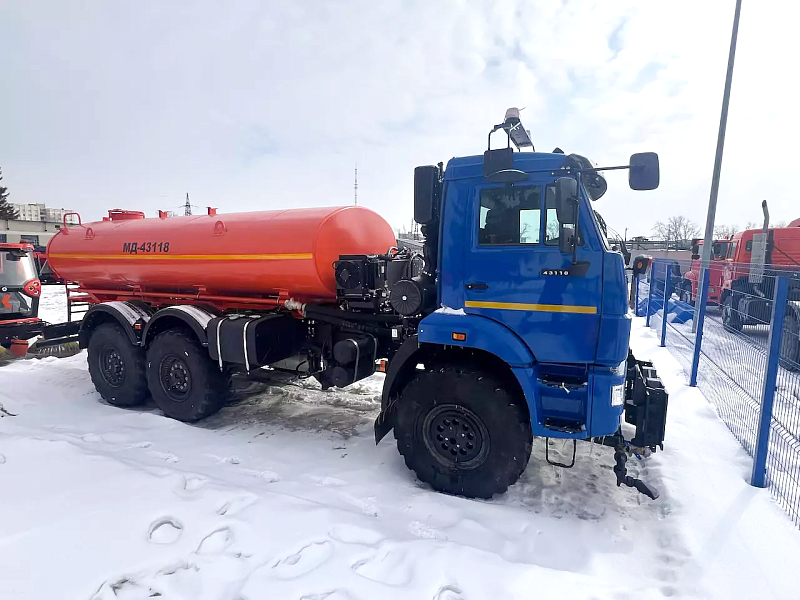 Комбинированная дорожная машина КАМАЗ на шасси 43118-3027-48 (6х6)