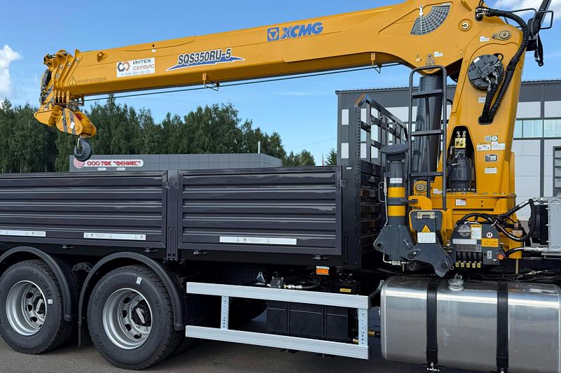 Бортовой автомобиль КАМАЗ 65657 (6x4) c КМУ XCMG SQS 350-5