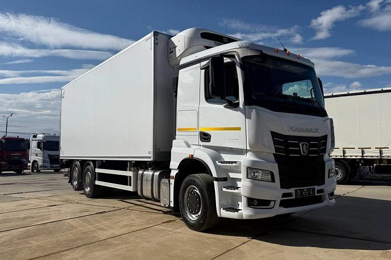 Фургон-рефрижератор КАМАЗ АФ-47415М-02 на шасси KAMAZ-65658 (6х2)