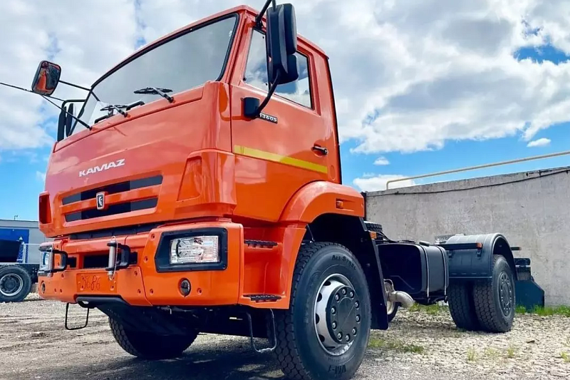 Шасси КАМАЗ-53605-4950-56 4x2