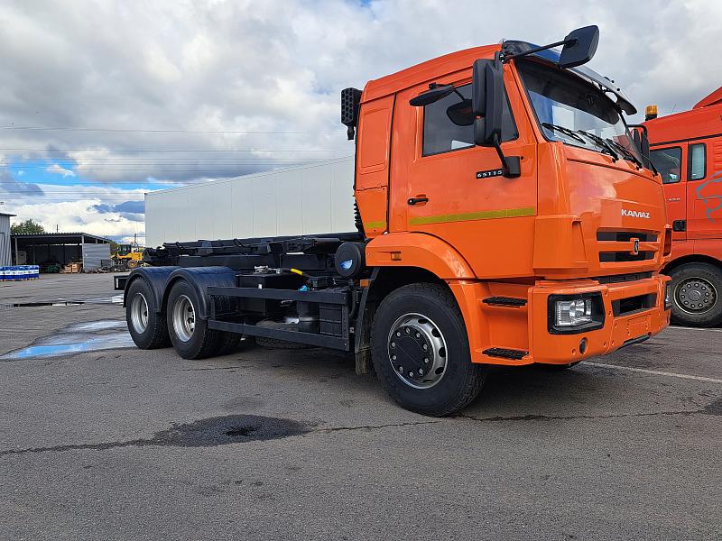 Тросовый мультилифт с перегрузом МСК-16-П на шасси КАМАЗ-65115 (6x4)