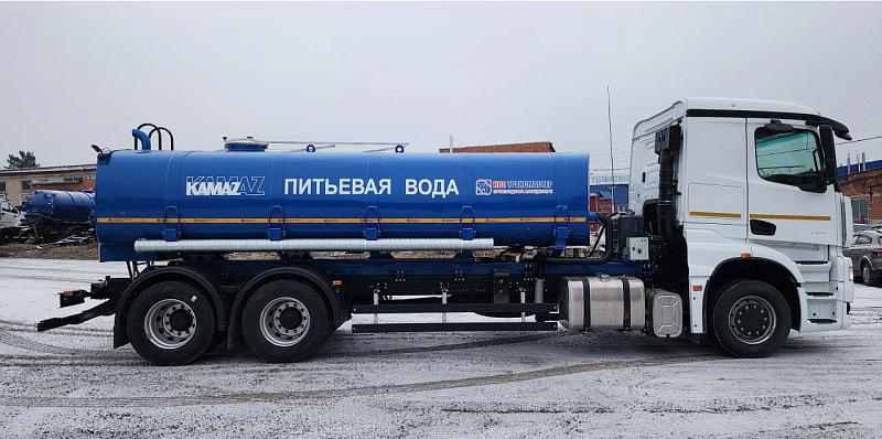 Пищевая автоцистерна на шасси КАМАЗ-65658 (6x2) 13 куб.м.