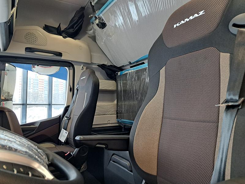 Седельный тягач KAMAZ-65659 ДОПОГ (ADR) | КАМАЗ-65659 6х2