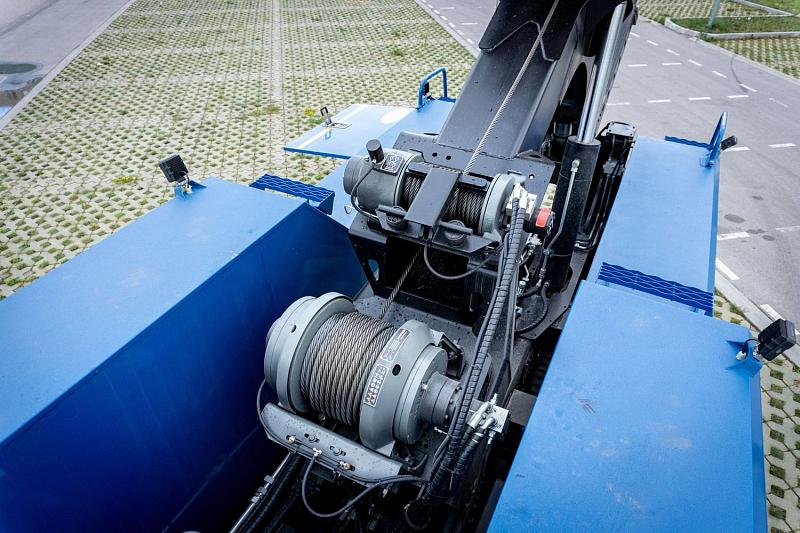 Автомобиль-эвакуатор КАМАЗ на базе шасси KAMAZ-65951 (8х4)