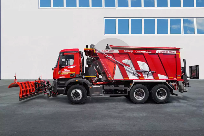 Комбинированная дорожная машина (КДМ) КАМАЗ-788118-001-CA (6x4)