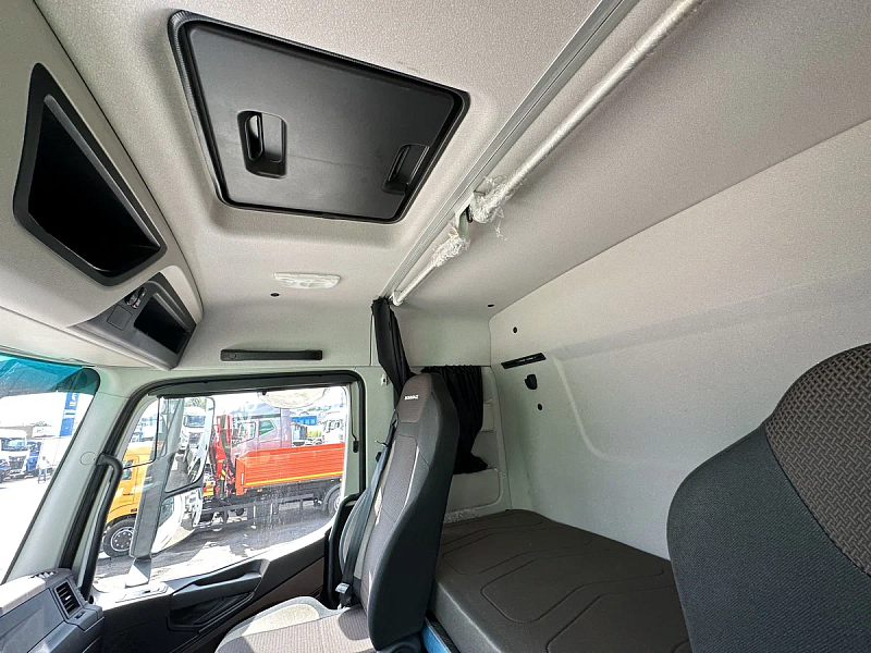 КАМАЗ 4389B2-001-49 на шасси KAMAZ-65658-49 (В5) (6х2)