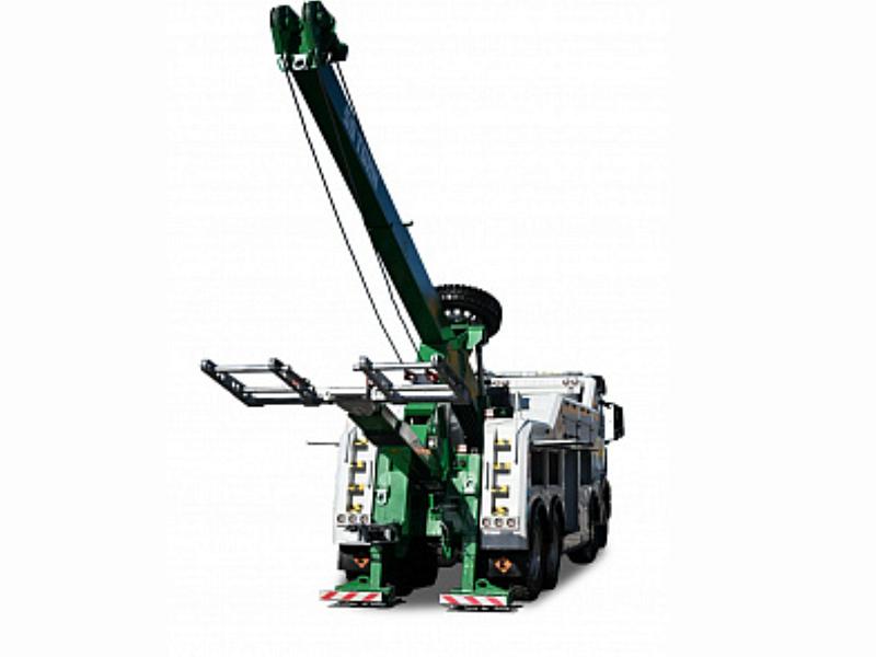 Эвакуатор UMC384 на шасси KAMAZ-65951 8х4