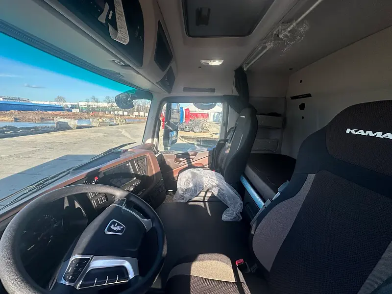 Изотермический фургон КАМАЗ 65658-49 | KAMAZ 65658-49 (6х2)