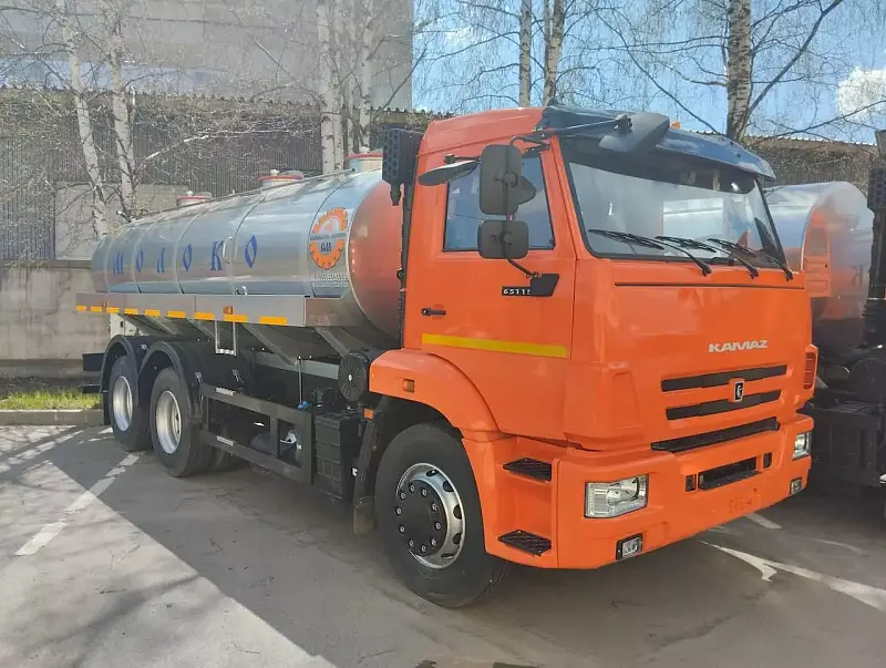 Автоцистерна КАМАЗ 56036-133082-48 на шасси KAMAZ 65115-3082-48 (6x4)