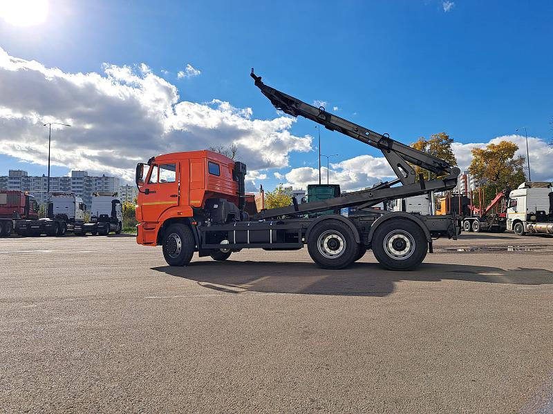 Тросовый мультилифт с перегрузом МСК-16-П на шасси КАМАЗ-65115 (6x4)