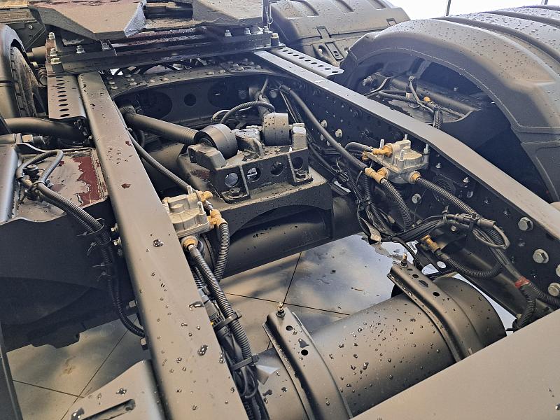 Седельный тягач KAMAZ-65659 ДОПОГ (ADR) | КАМАЗ-65659 6х2