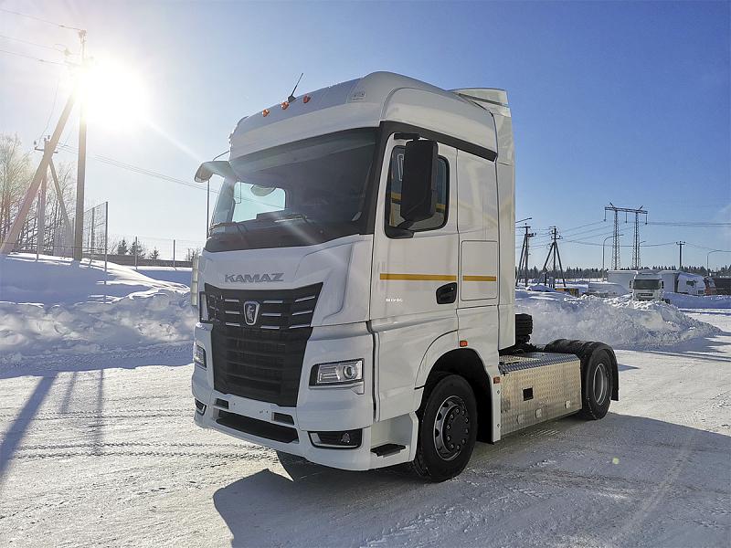 Седельный тягач KAMAZ-54901-70808-МА на КПГ | КАМАЗ-54901 на КПГ c ДОПОГ (ADR)