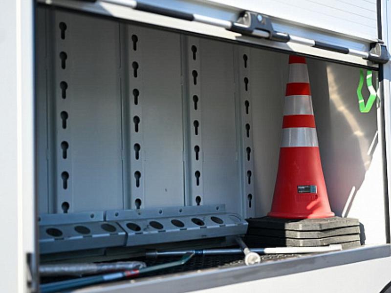 Эвакуатор UMC384 на шасси KAMAZ-65951 8х4