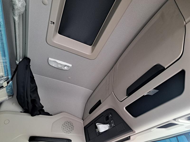 Седельный тягач KAMAZ-54901-70011-AA High-Tech | КАМАЗ High-Tech