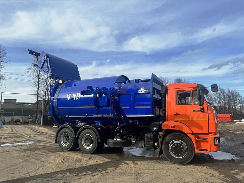 Мусоровоз КО-449-02 на шасси KAMAZ-65115 (6х4) 22 м.куб.